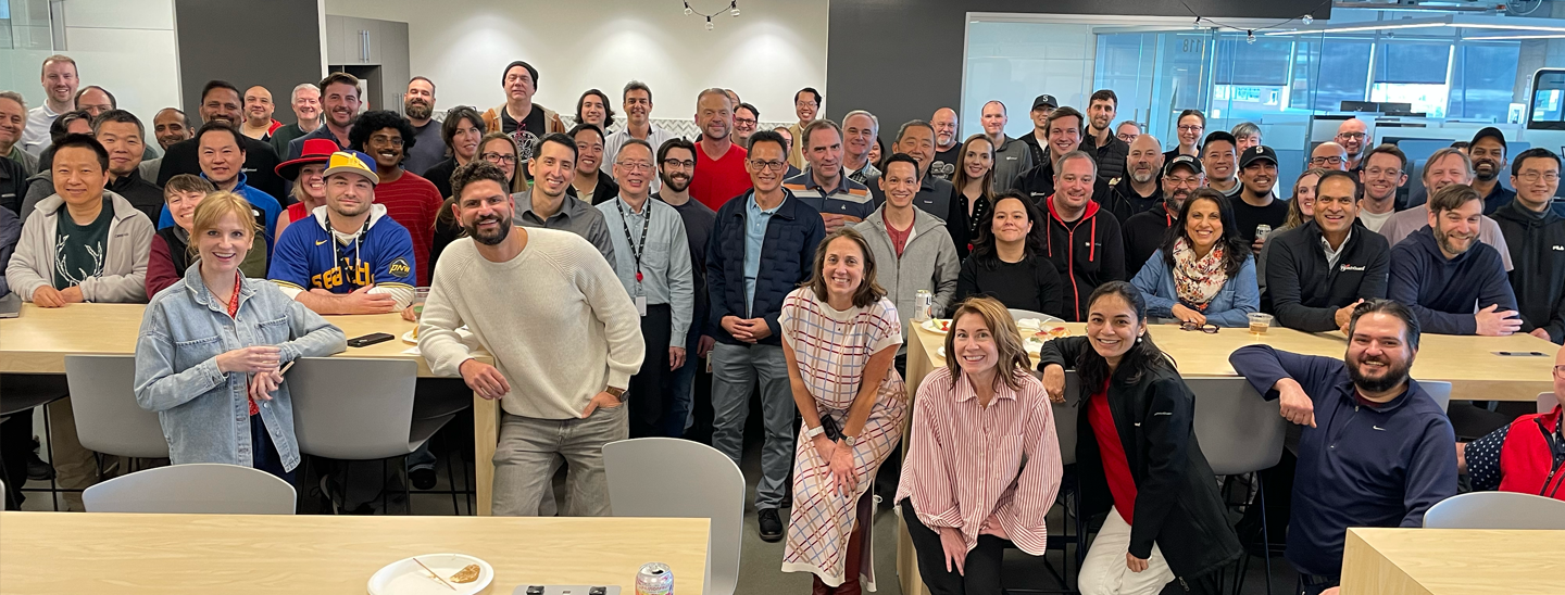 Funcionários da WatchGuard se reuniram no escritório de Seattle.