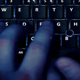 Dark-market-credentials